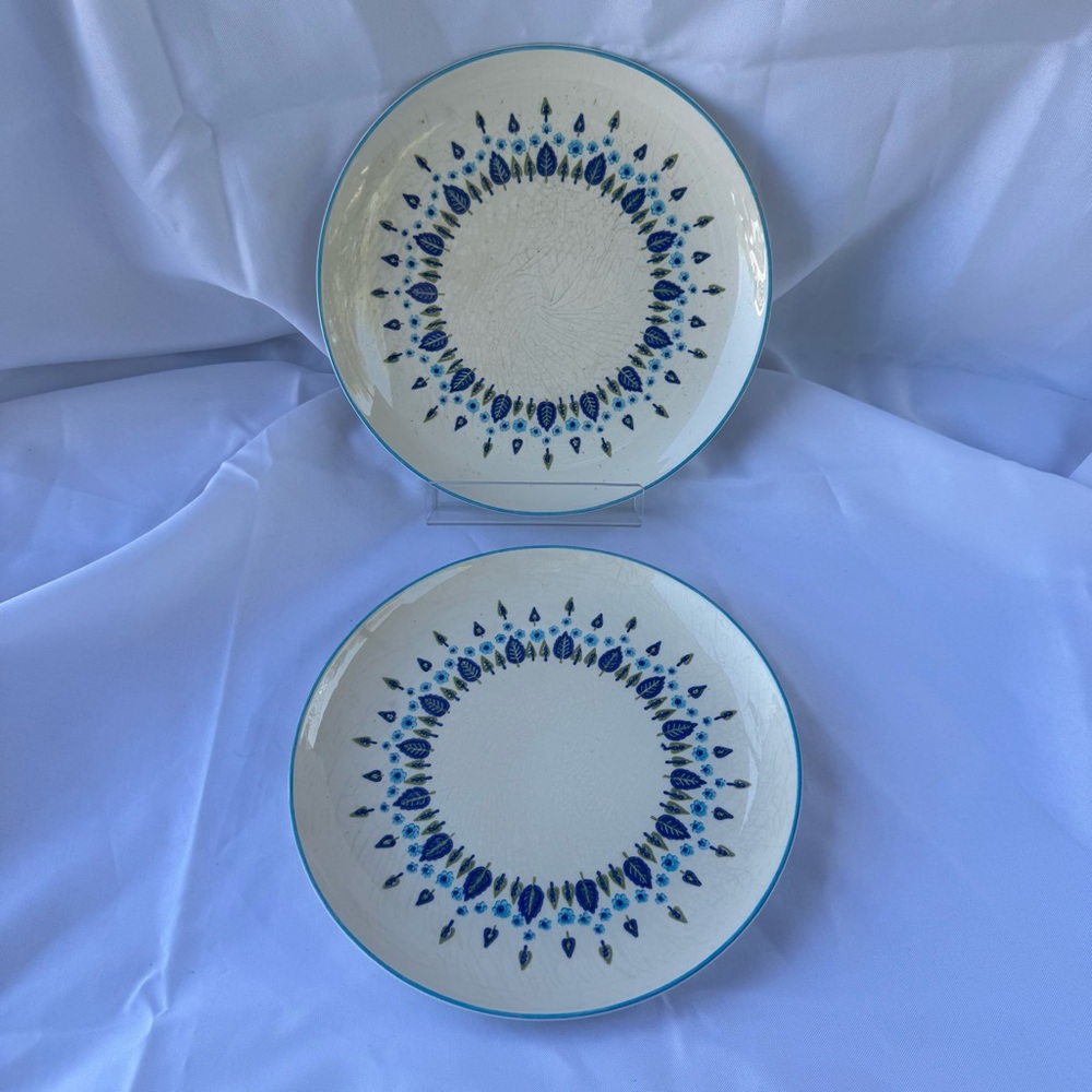 Vintage 1950s Mid Century Modern Stetson Marcrest Blue Patterned Dinner Plates - Picture 1 of 6